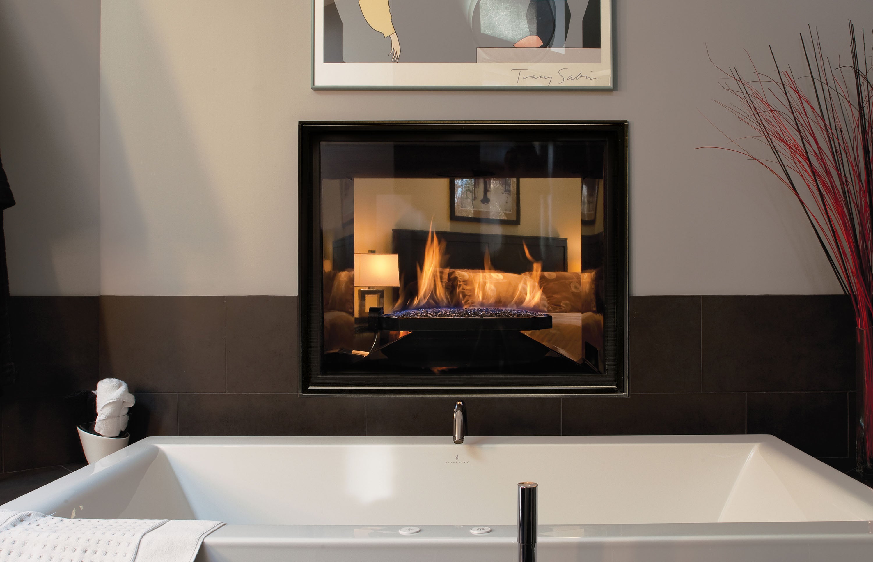 Town & Country TC36 See-Through Direct Vent Traditional Gas Fireplace, Series D2